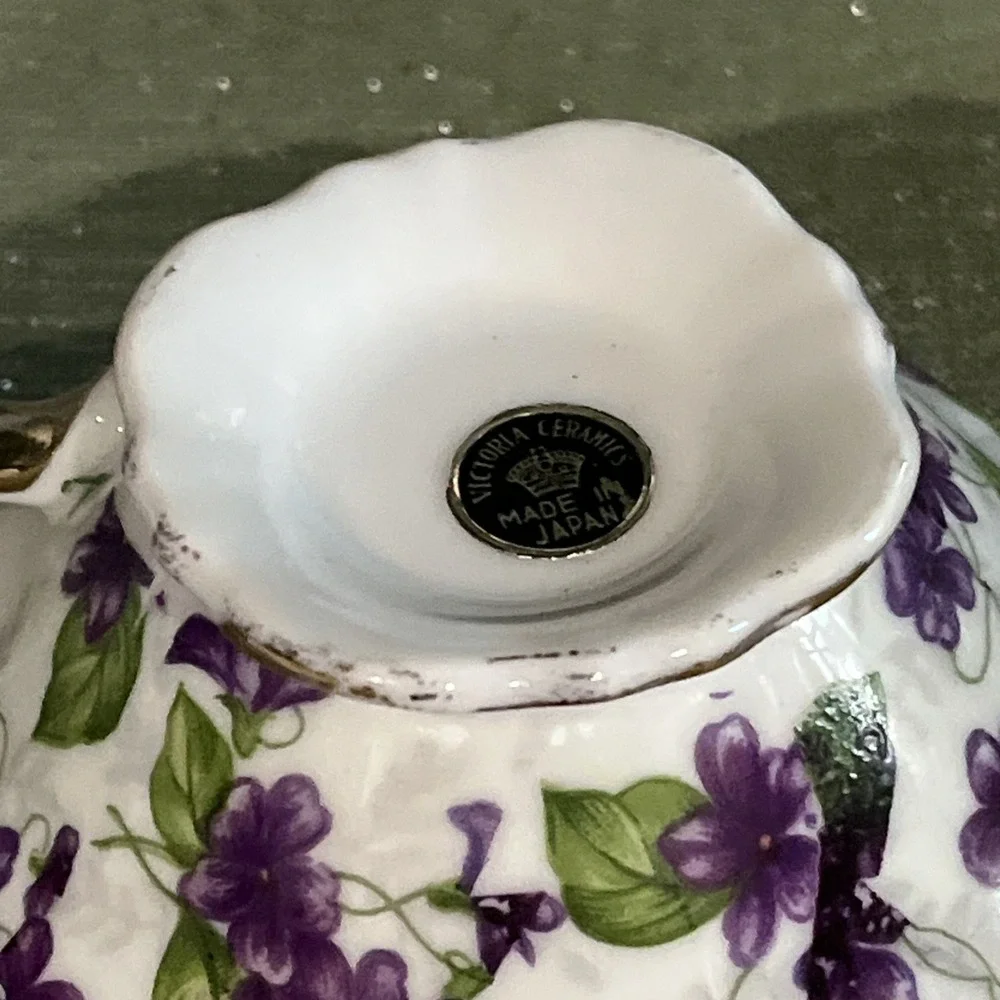 Victoria Ceramics Japan Porcelain Violets Gold Lusterware Teacup & Saucer Rare!